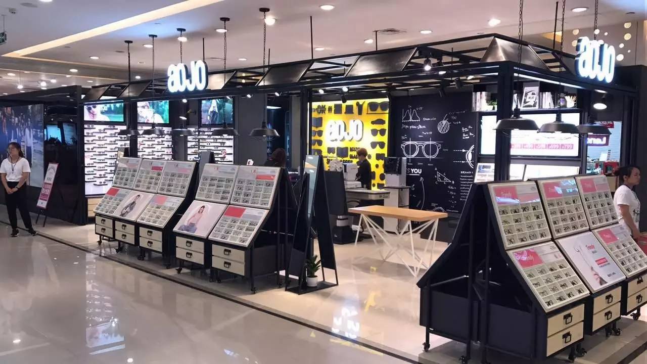 新店开业一站式体验购镜品牌aojo登陆北国先天下4f