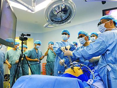 3d腹腔镜手术vr直播在上海瑞金医院进行vr是颠覆还是噱头