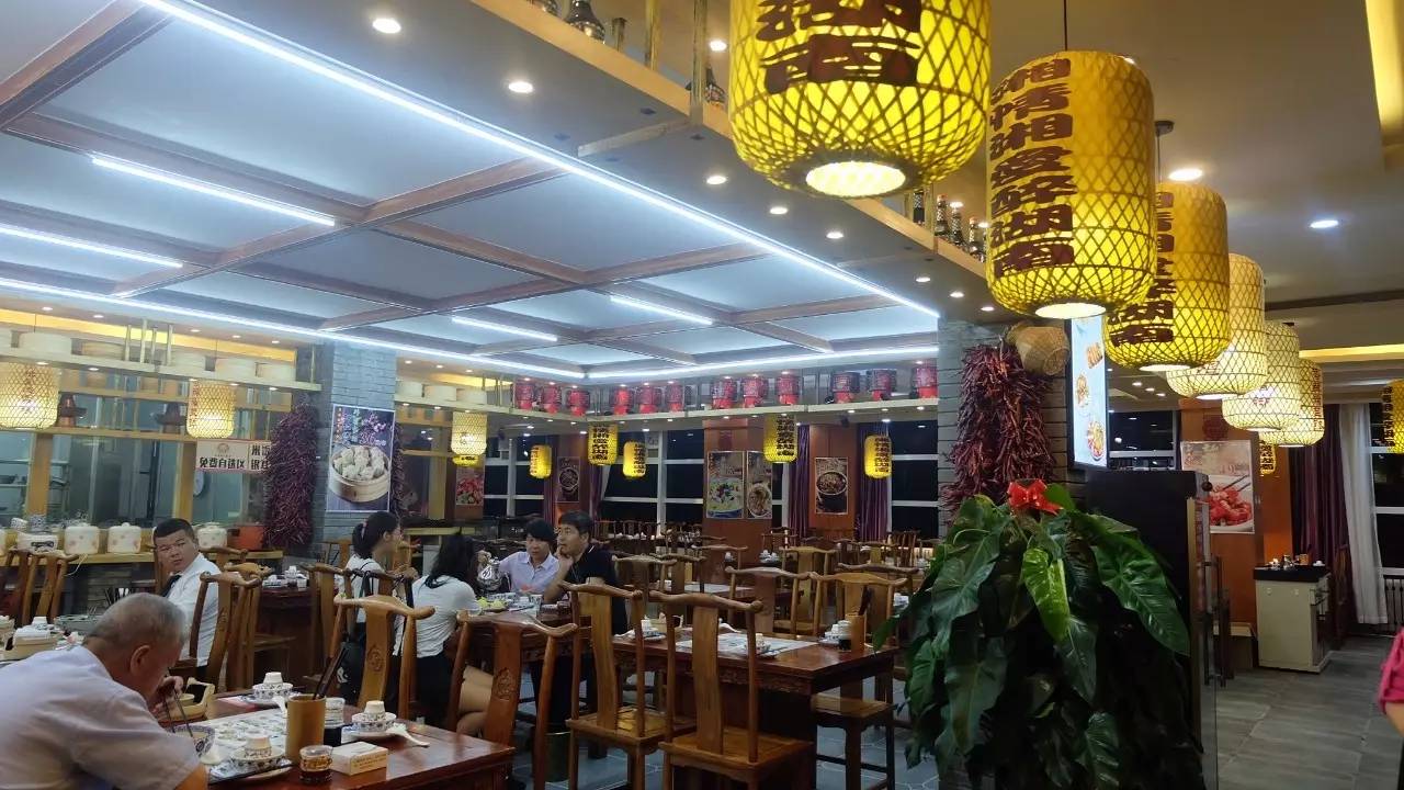 【美食】下雨天去银川这7家店吃美食,简直是人生一大乐事!