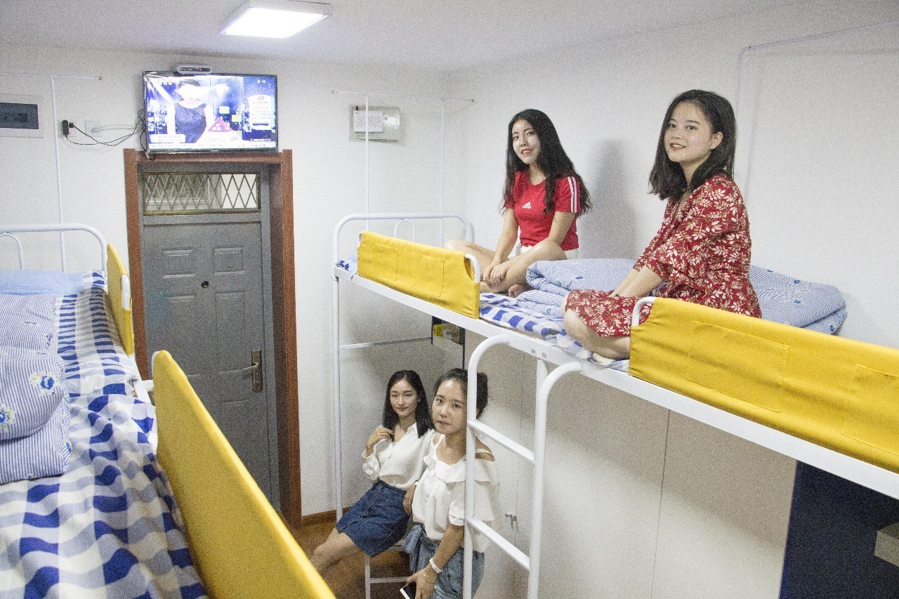 西京学院宿舍 食宿图片