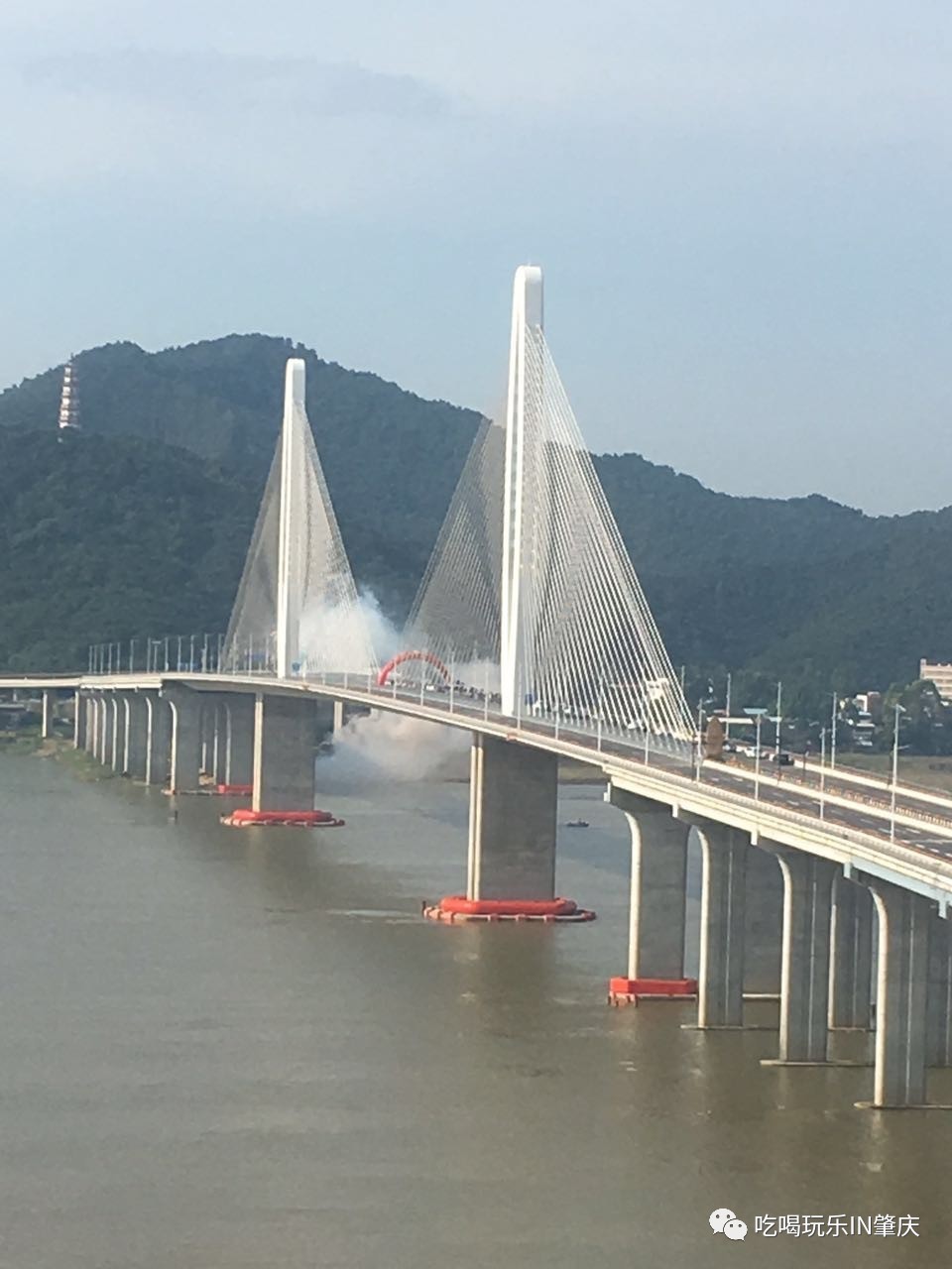 阅江大桥今天正式通车!但通车的第一天