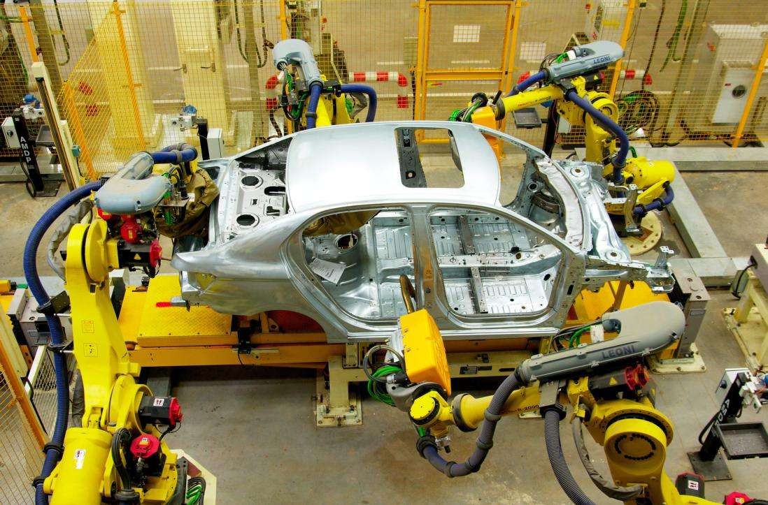 汽车是如何炼成的揭秘汽车设计以制造工艺流程