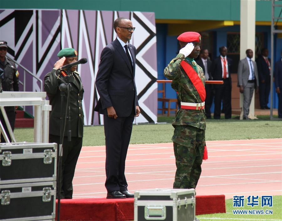 卢旺达阅兵图片