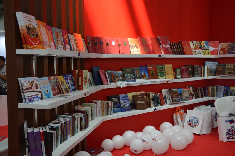 俄罗斯精品图书亮相北京国际图书博览会
